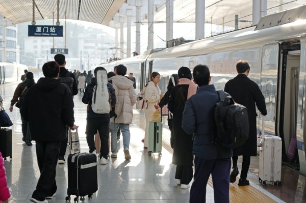 2024春运大幕开启 厦门火车站预计发送旅客363万人