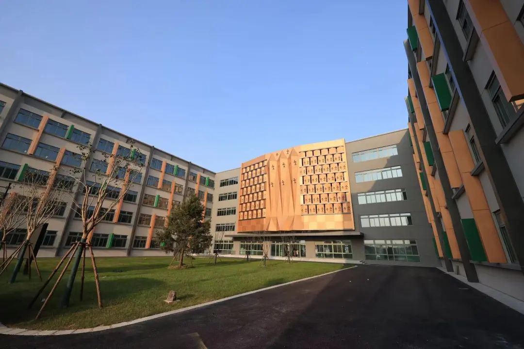 在闵行还有一所“文来”!今天一起走近TA→(图3) 在闵行还有一所“文来”!今天一起走近TA→(图3)